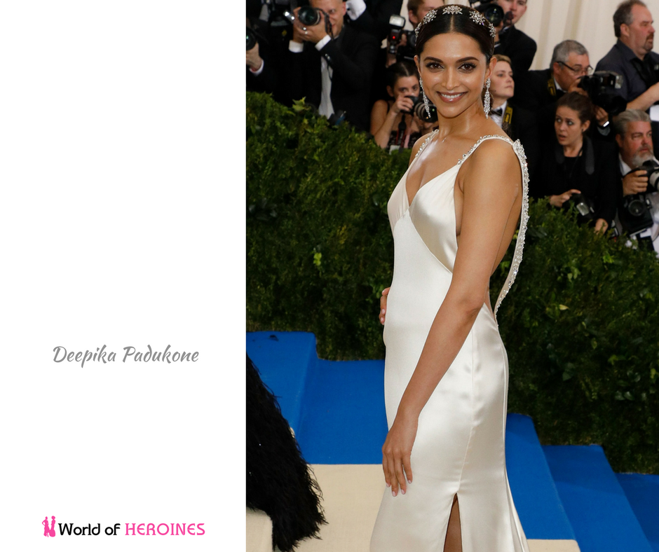 Gorgeous Deepika Padukone At Met Gala Red Carpet 2017