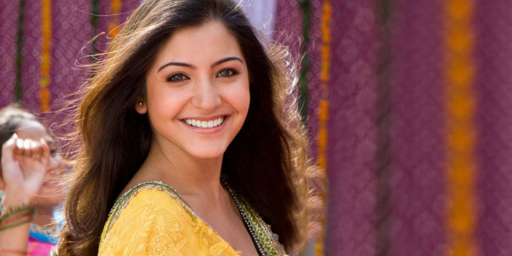 Anushka Sharma Smile